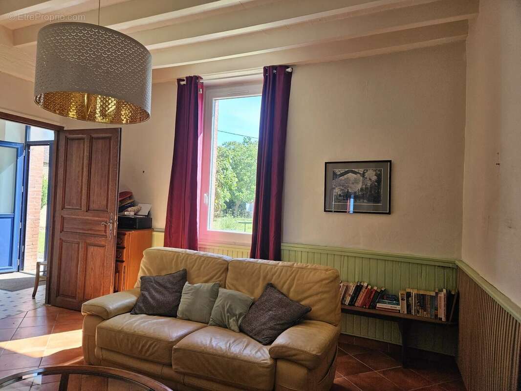 Maison à MADIRAN