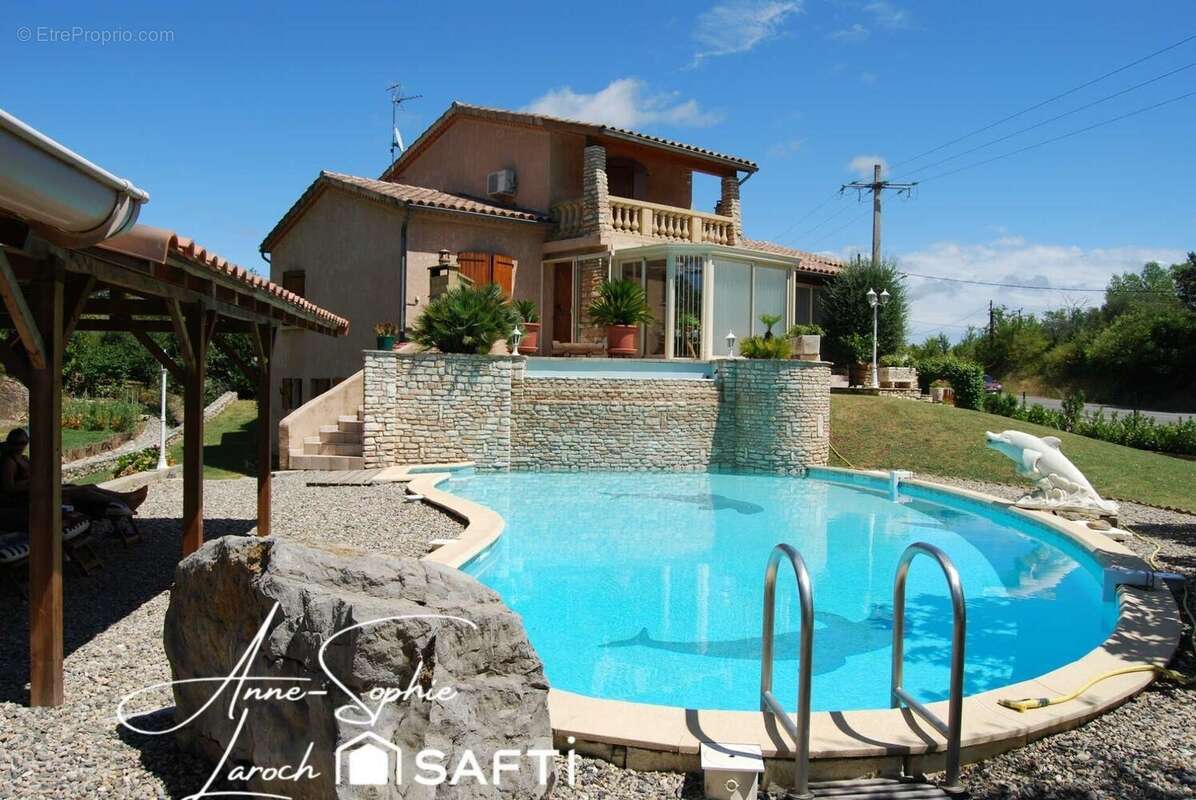 Maison 146 m² à Ruoms  - photo 2