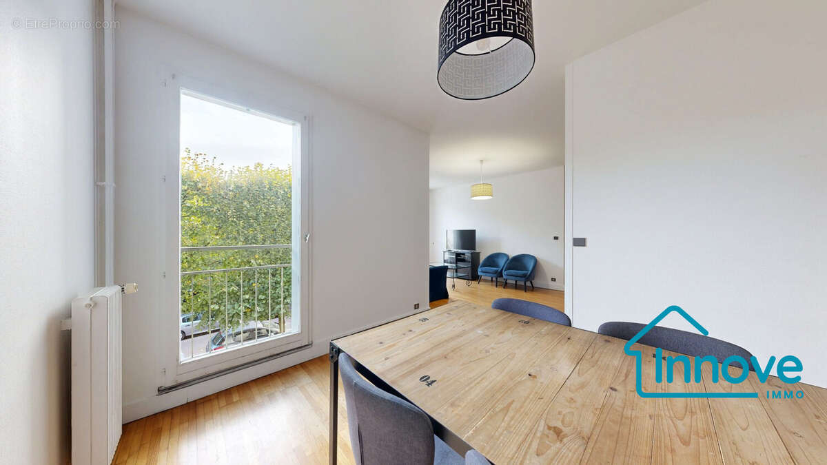 Appartement à VERSAILLES