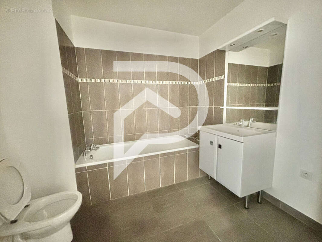 Appartement à MENNECY