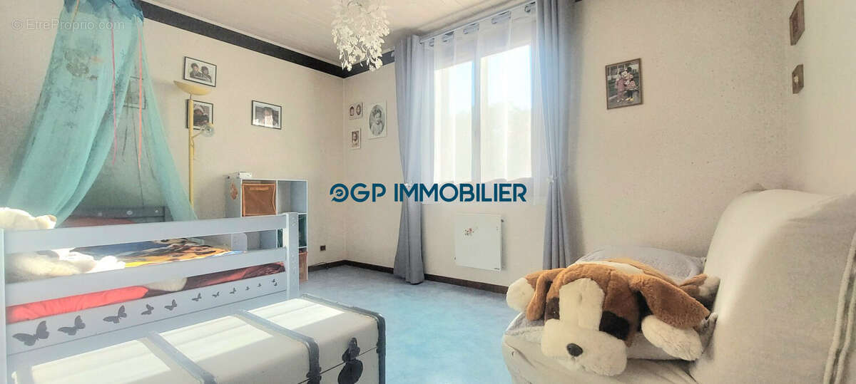 Maison à NEGREPELISSE