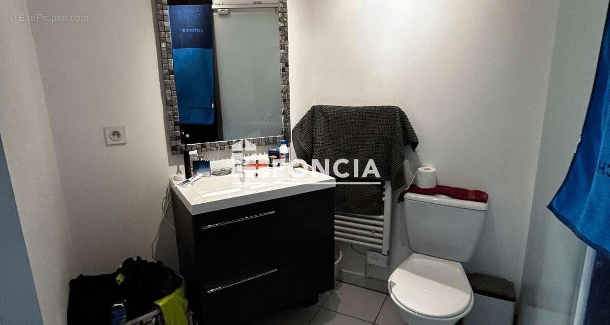 Appartement à MARSEILLE-1E