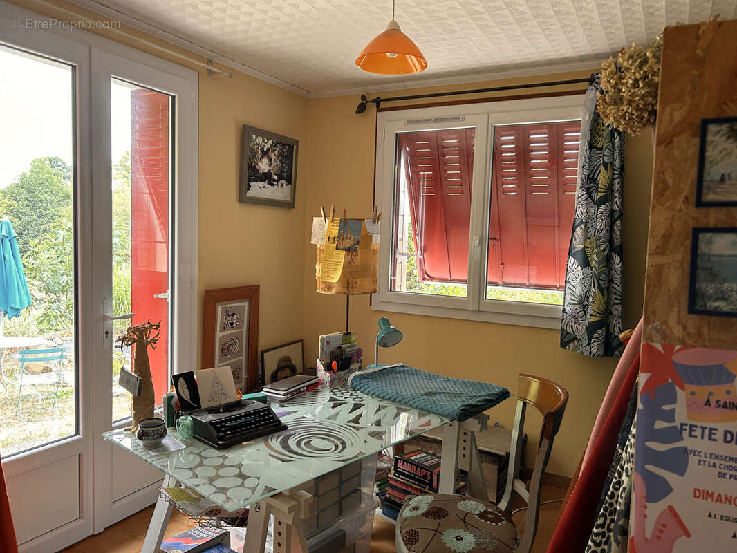 A VENDRE Maison 4 pièces 75 m2, en Hameau à proximité d'Aigurande, tous commerces et La Châtre - photo 8