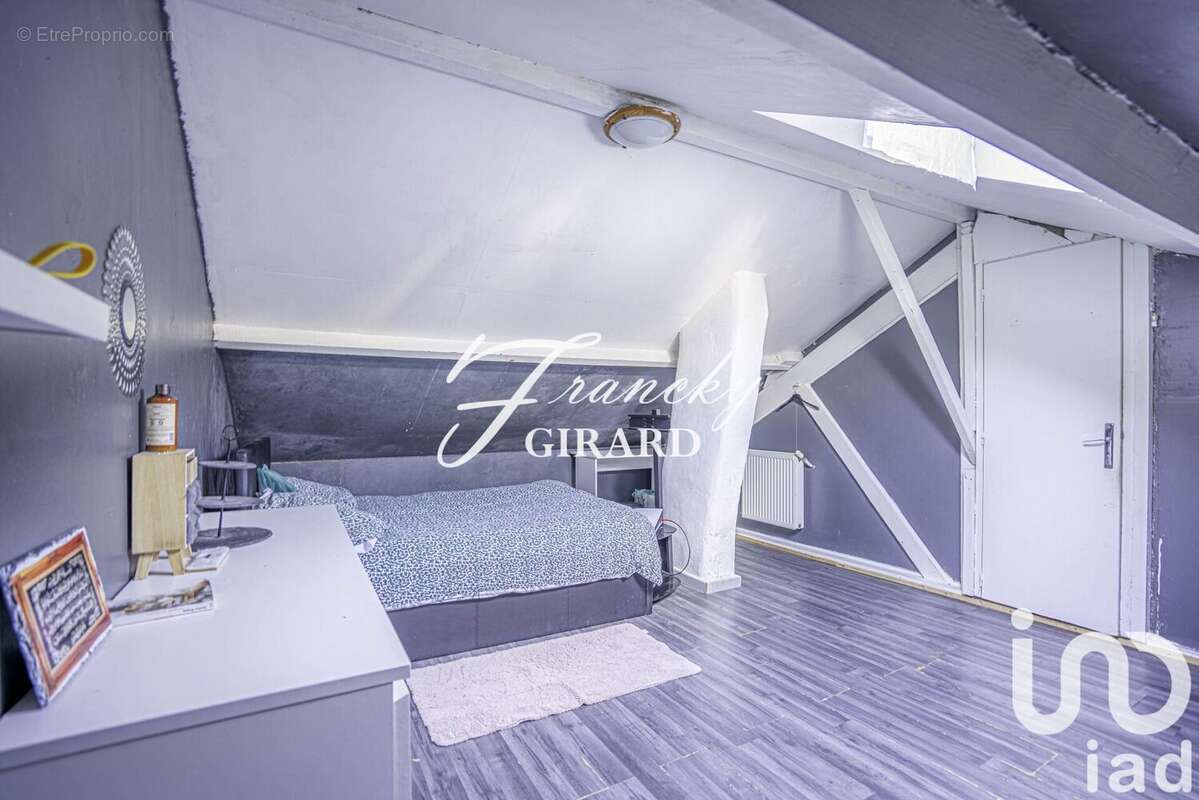 Photo 8 - Maison à VILLIERS-LE-BEL