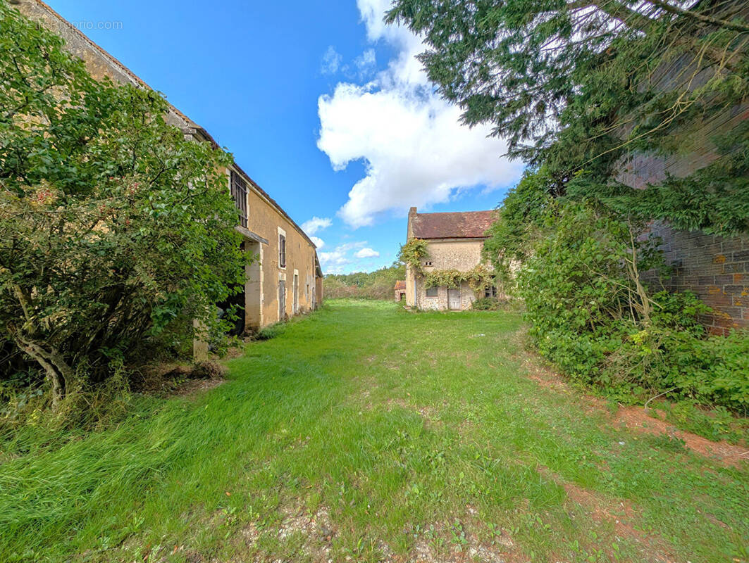 Maison à DIGES