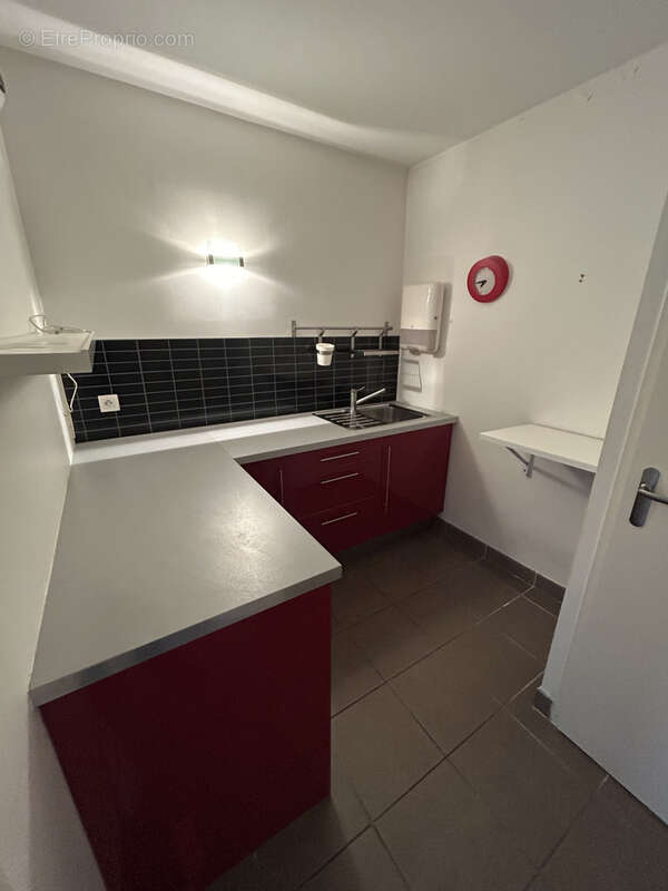 Commerce à MARSEILLE-6E