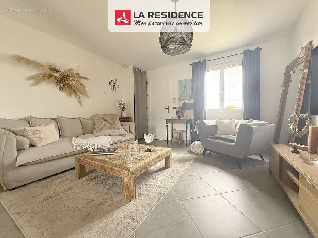Maison 93 m² à Freneuse  - photo 3