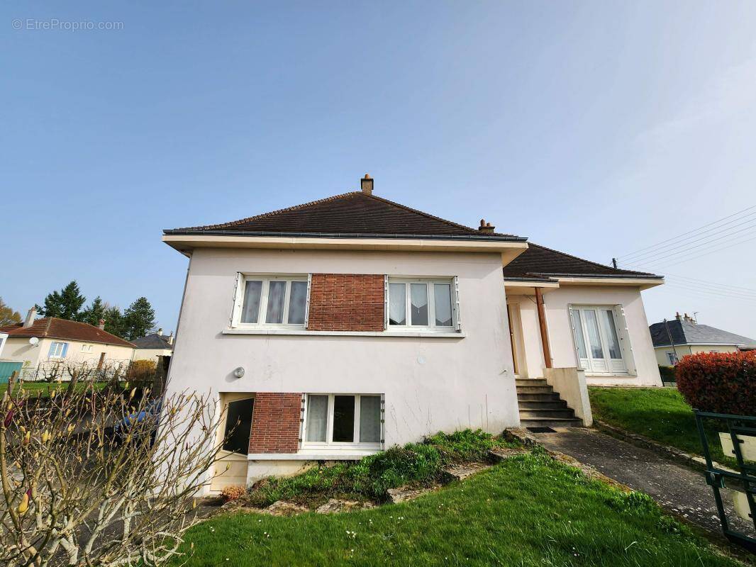 Maison à MONDOUBLEAU