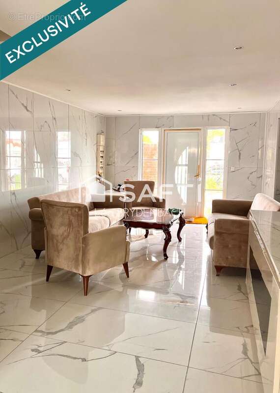 Photo 2 - Maison à LA SENTINELLE