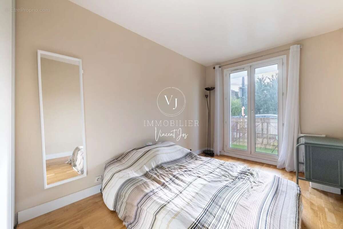 Appartement à VERNEUIL-SUR-SEINE