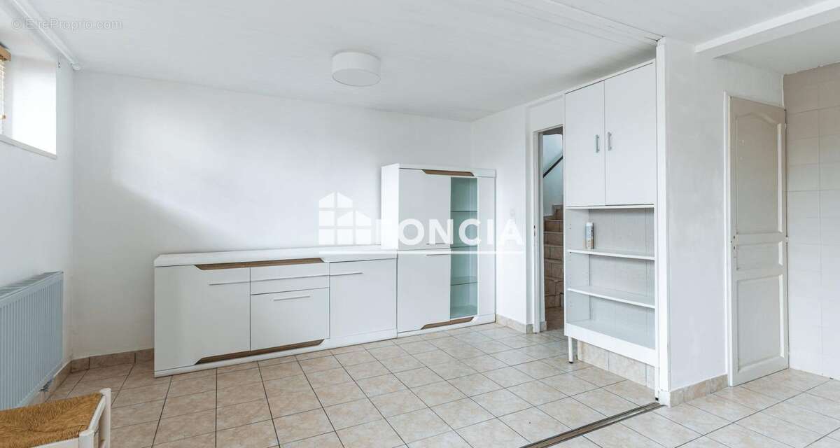 Appartement à MOULINS-LES-METZ