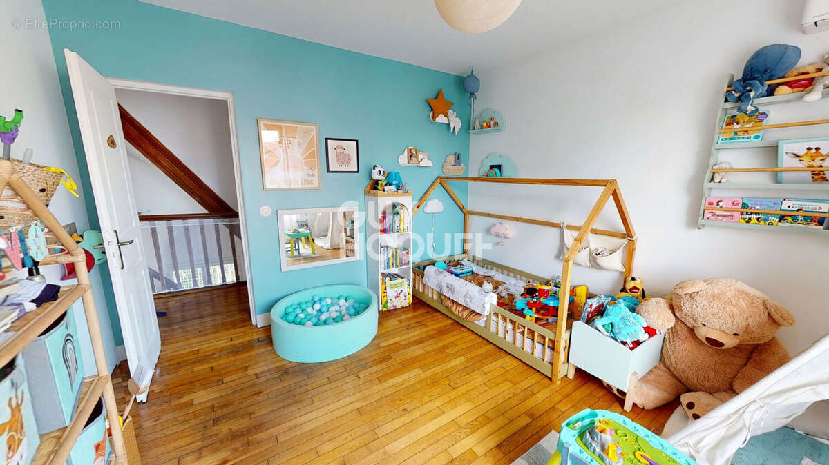 Maison à LES PAVILLONS-SOUS-BOIS