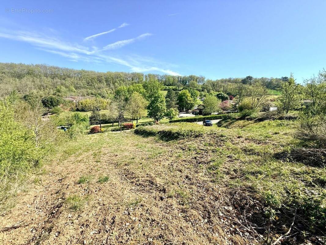 Photo Terrain à Duran au prix de 45 000€