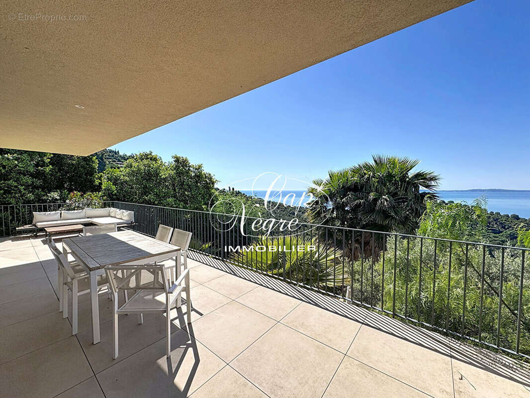 Propriété contemporaine avec magnifique vue mer au Rayol - photo 12