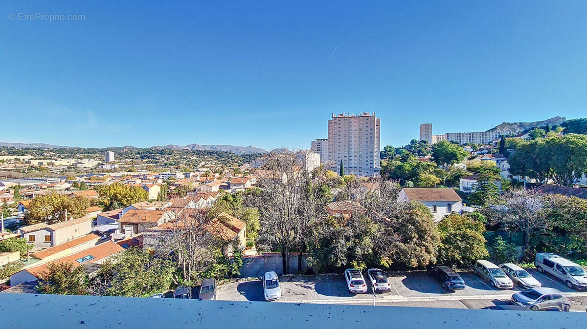 Appartement à MARSEILLE-11E