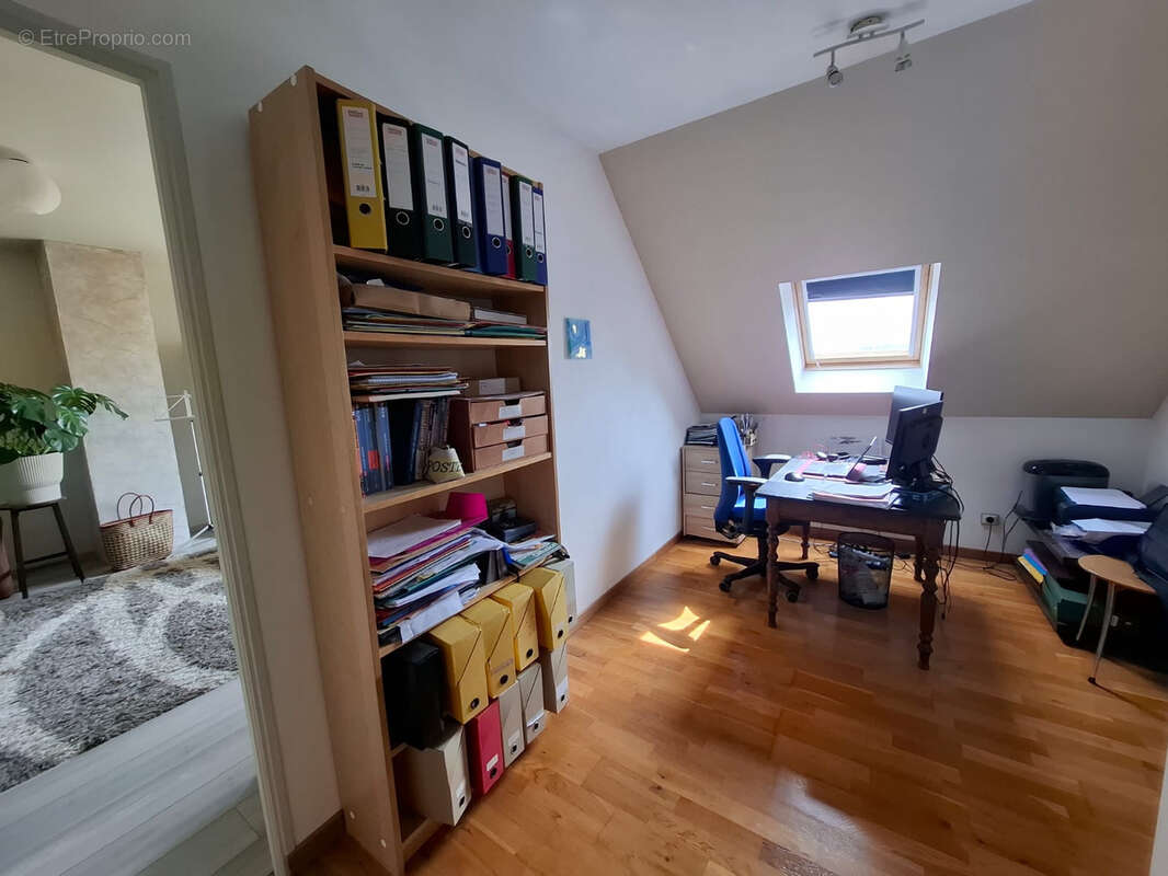 Maison à COULOMMIERS