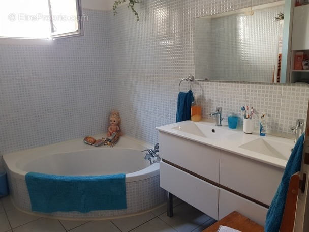 Maison à CAZOULS-D&#039;HERAULT