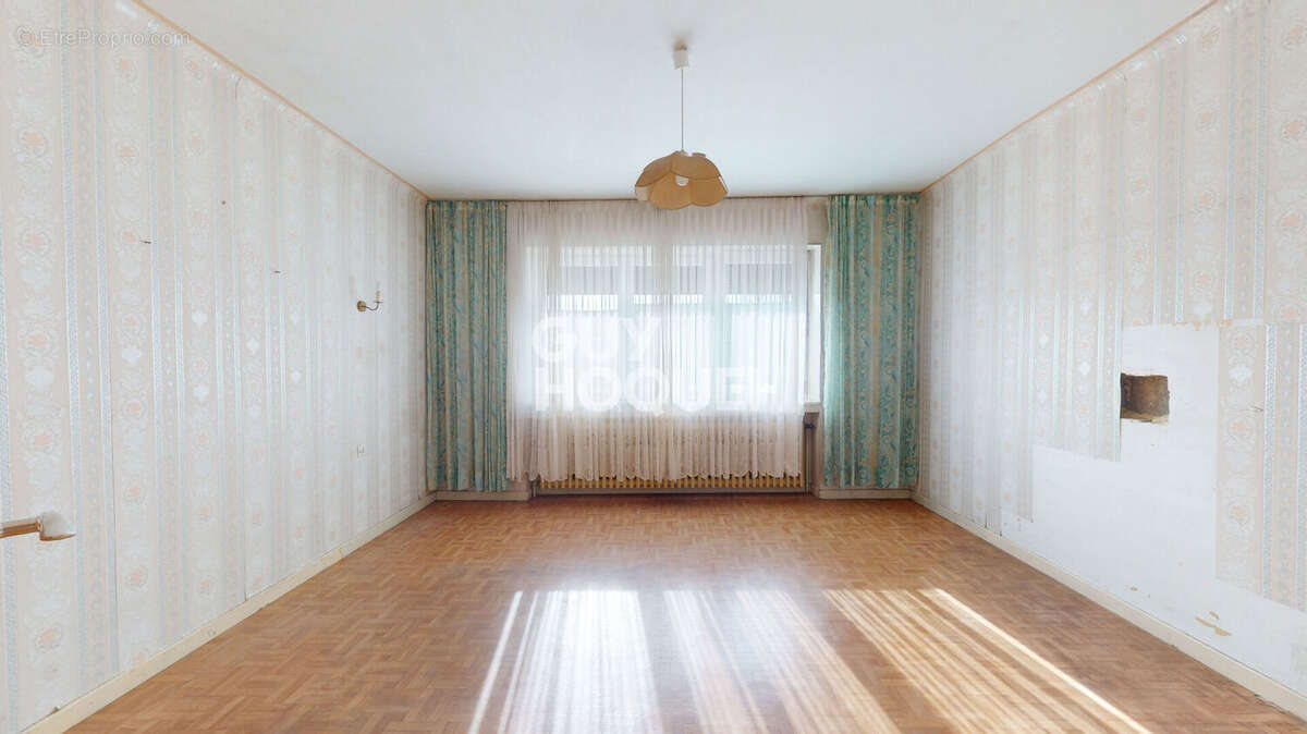 Maison 6 pièce(s) 134 m2 à Haute Vigneulles - photo 6