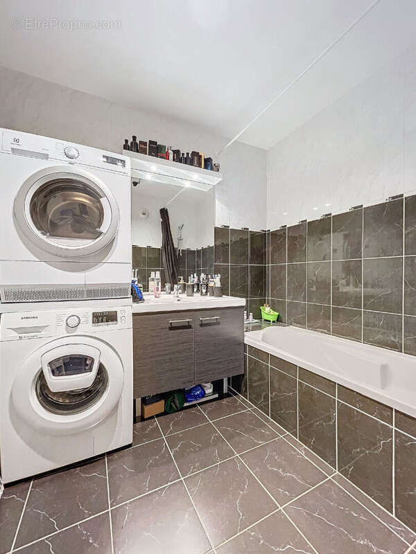 Appartement à SEYNOD