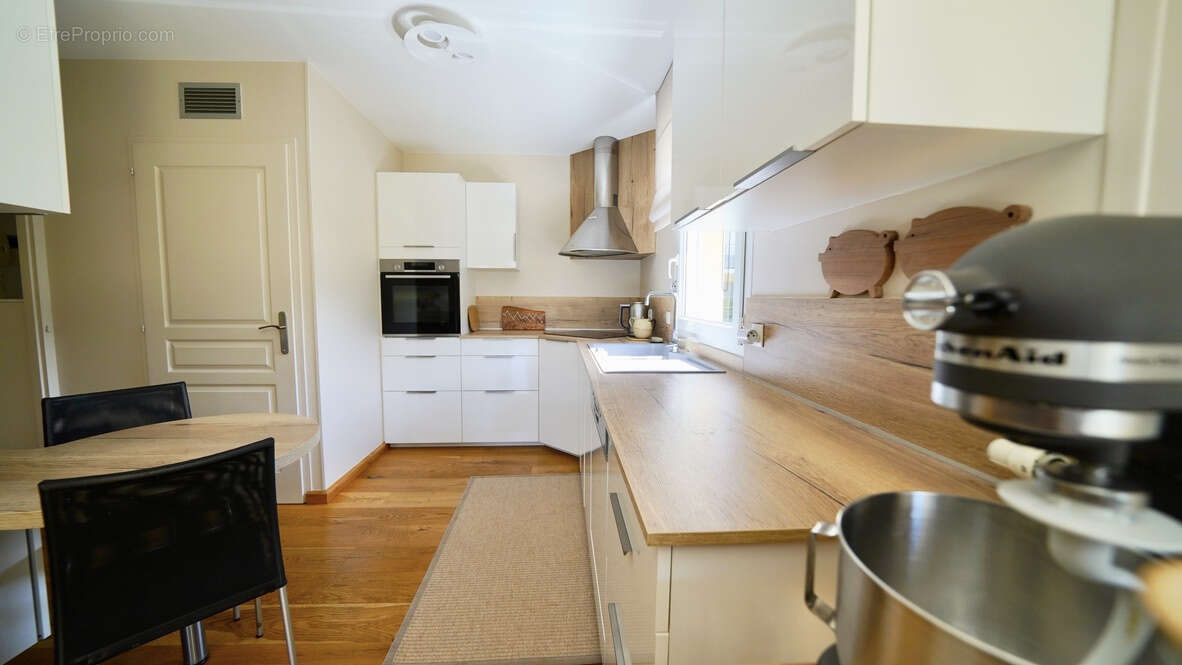 Appartement à ANNECY-LE-VIEUX