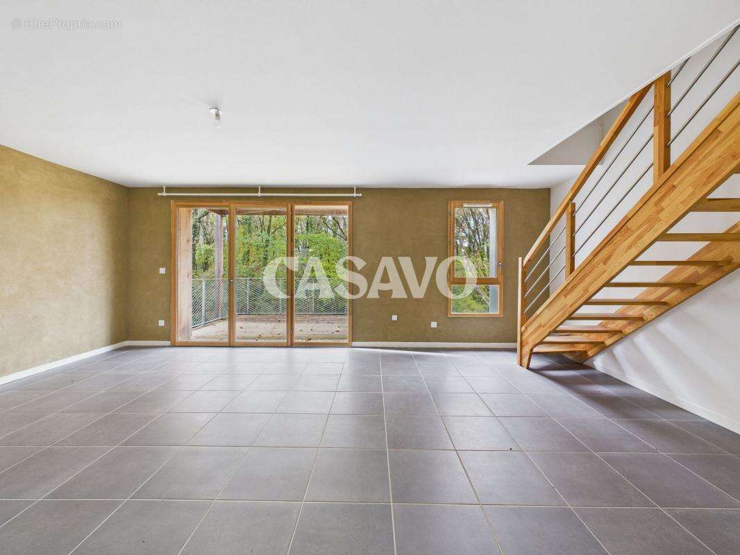 Appartement à AMBARES-ET-LAGRAVE