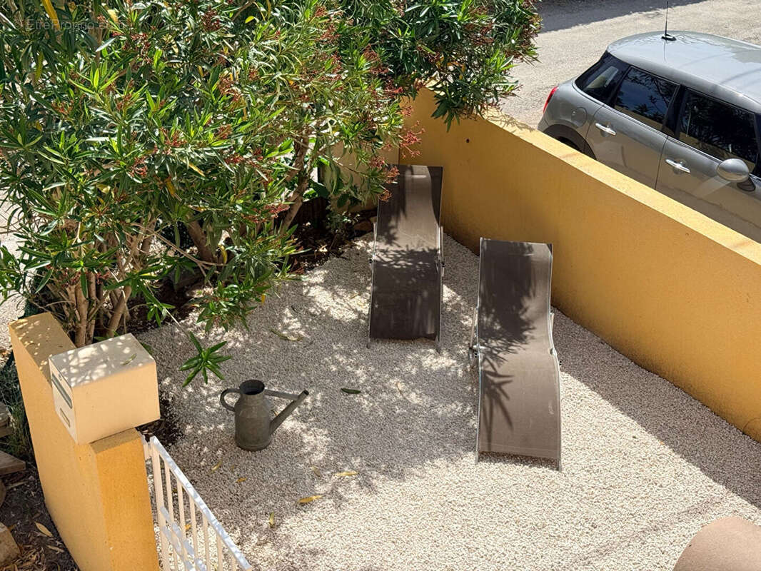 Maison Bouchet - 4 pièces - 93m² avec garage, parking privé et cour - photo 17