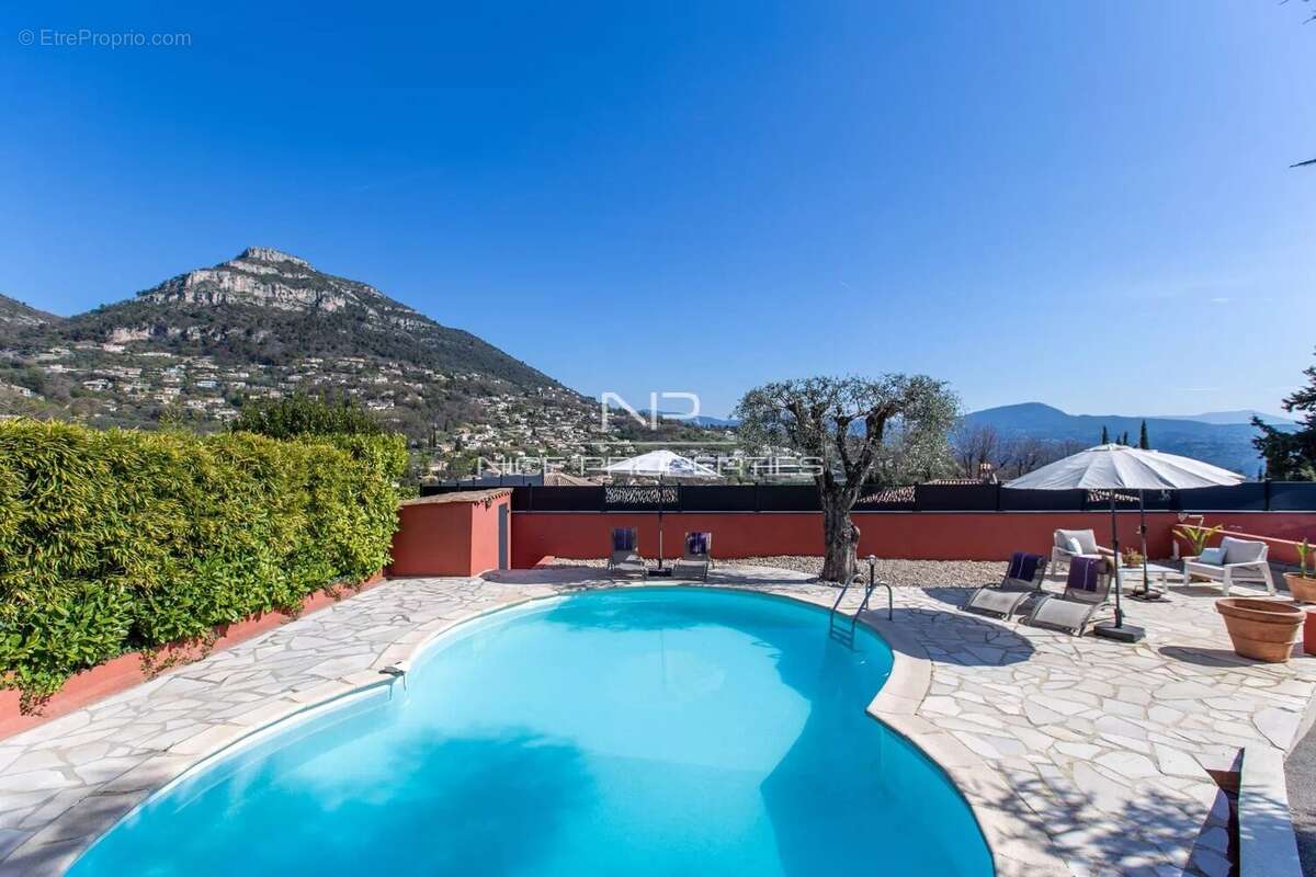 Maison à SAINT-JEANNET