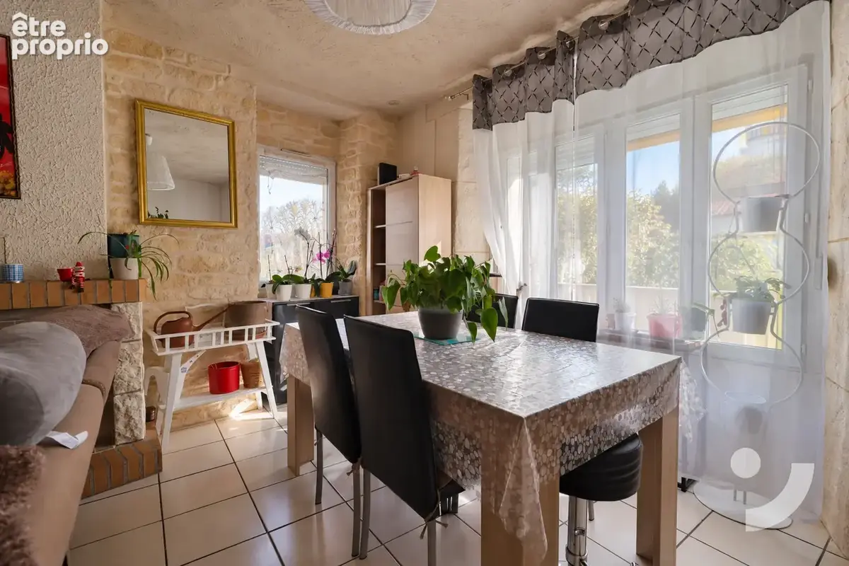 Maison 108,77 m2   4 chambres, terrasse et garage   Mareuil-le-Port - photo 3
