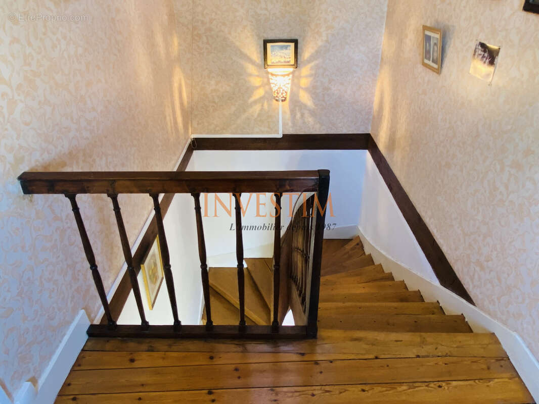 Maison ancienne 4 grandes Chambres - Quartier du Foix Blois - Bords de Loire - photo 9