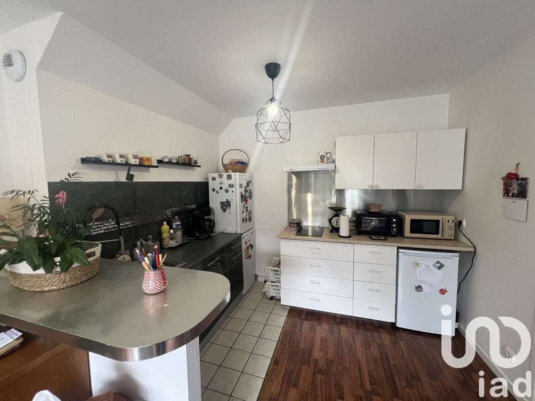 Photo 3 - Appartement à SAINT-GERMAIN-LES-CORBEIL