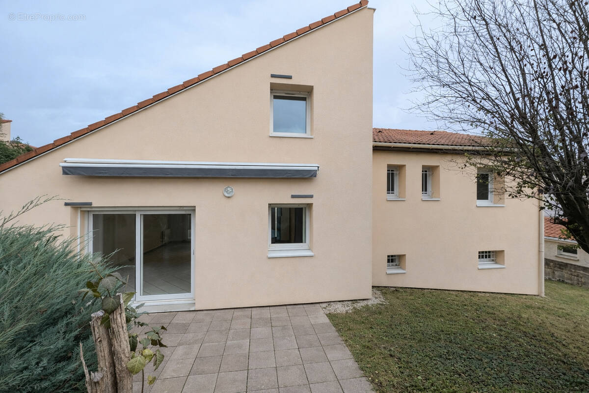 Maison à COURNON-D'AUVERGNE