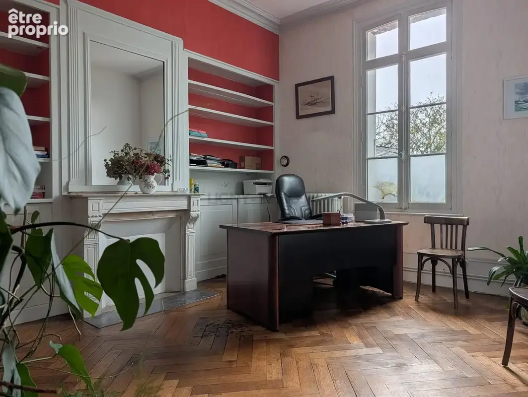 Maison de Maitre - ENVERMEU Centre Bourg - photo 9