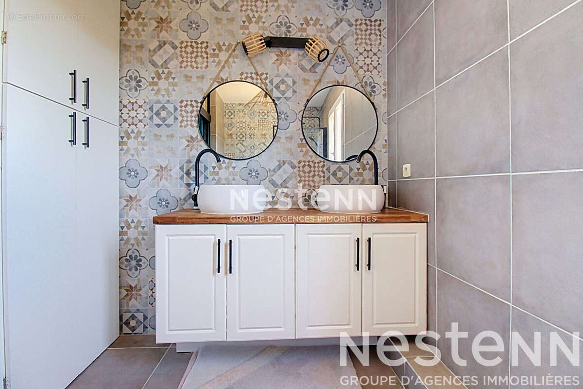 A VENDRE Maison Le Thoronet 6 pièce(s) 130 m2- Terrain 1026m2- Piscine- proche des commerces - photo 13