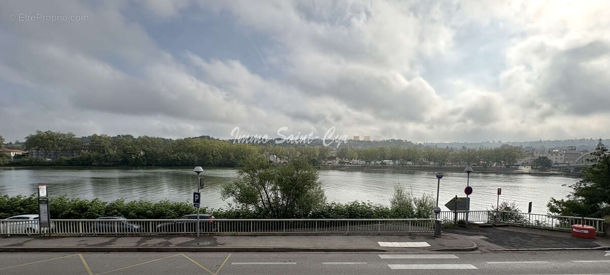 Appartement à ALBIGNY-SUR-SAONE