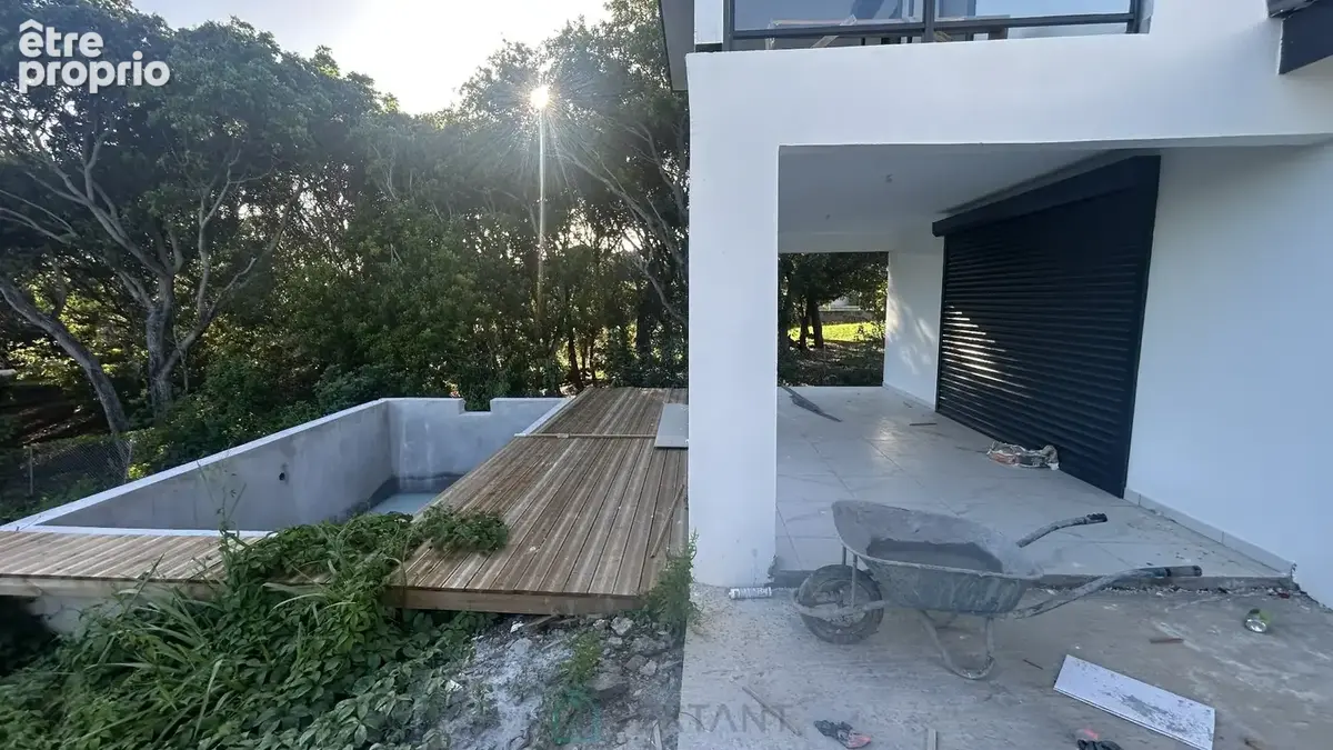Villa neuve avec piscine idéale pour toute èvasion familliale bien équipée pour aussi reçevoir des amis - photo 3