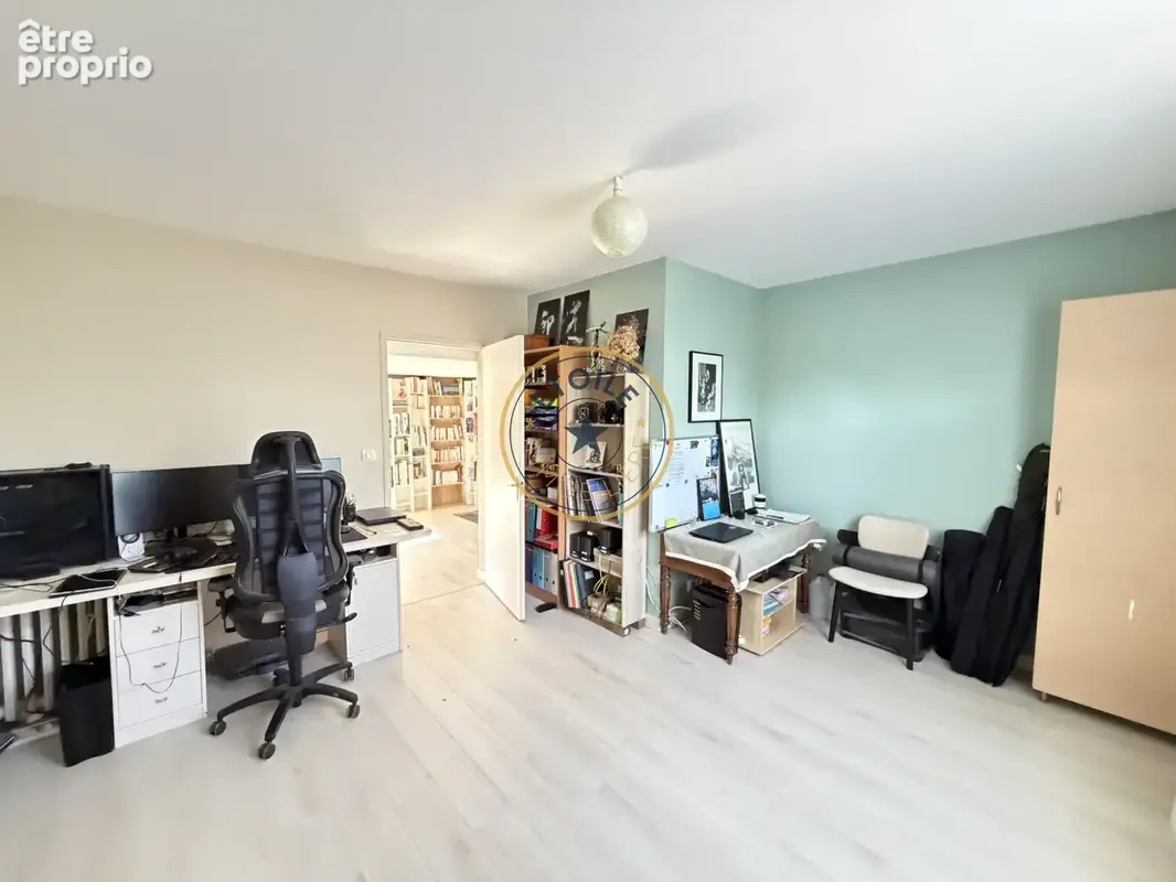 Maison rénovée de 178m2, 5 chambres à Avrillé, Bois du Roy - photo 16