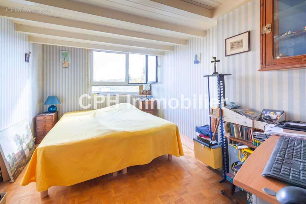 Appartement à LOUVECIENNES