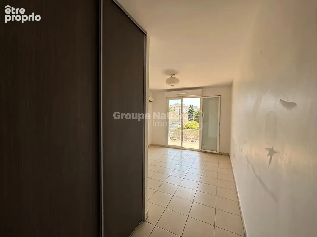 Appartement T2 avec ascenseur , terrasse et parking - photo 7