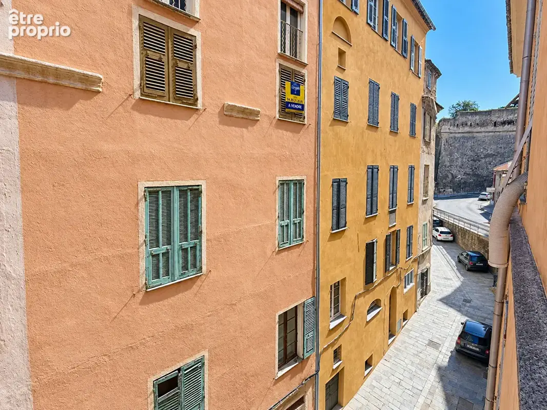 Appartement 84m² à bastia - photo 6