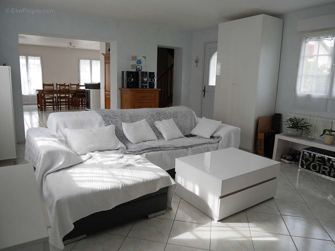 Maison à BOUVILLE