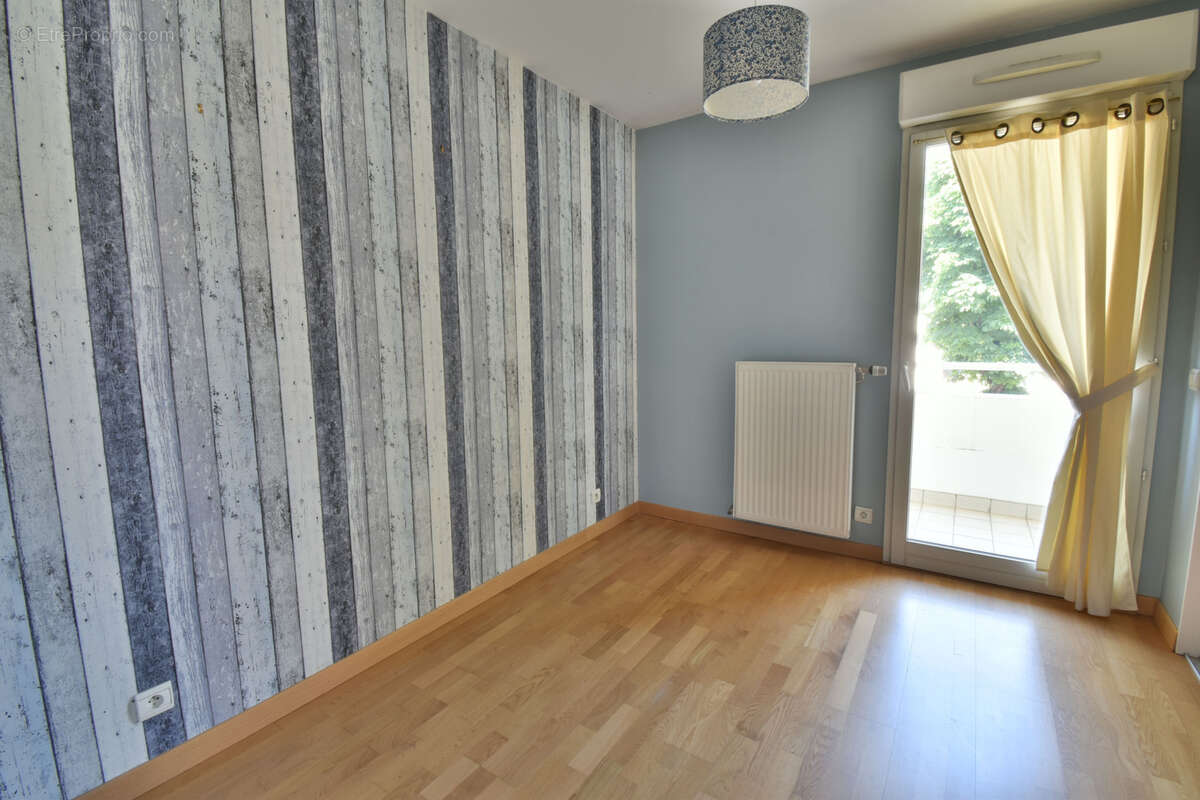 Appartement T4 de 89 m2 avec garage et cave LA ROCHE SUR FORON 74800 - photo 8