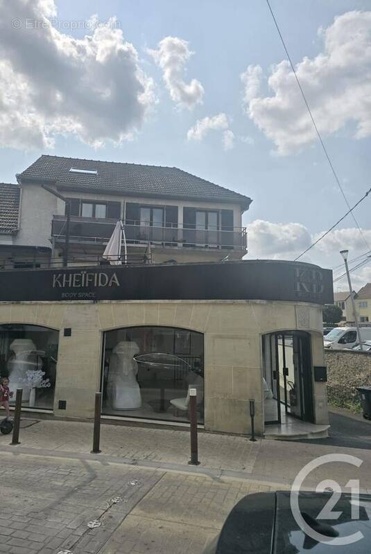 Autre à CLAYE-SOUILLY