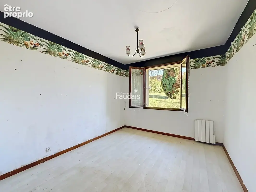 Maison 6 pièces 110 m² à vendre à Saint-Andre-De-L'epine (50680) - photo 9