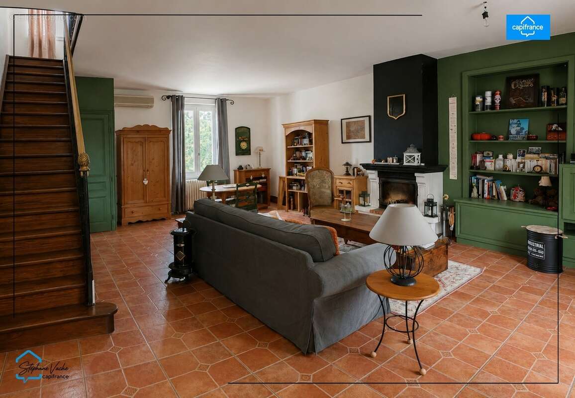 Maison de caractere 140m2, piscine , dependance attenante de 65 m², terrain 1000m2 - photo 7