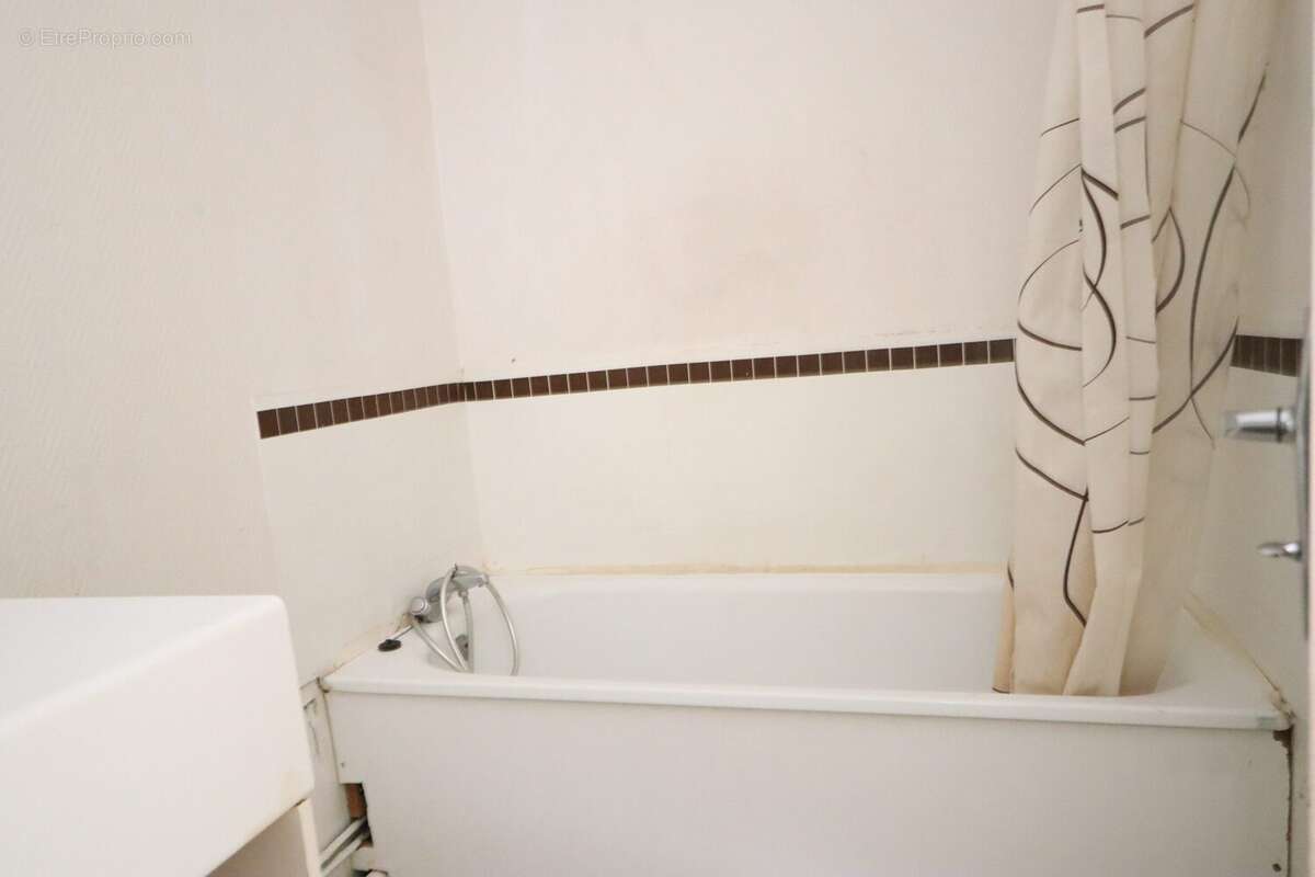 Appartement 62 m² à Saran  - photo 3
