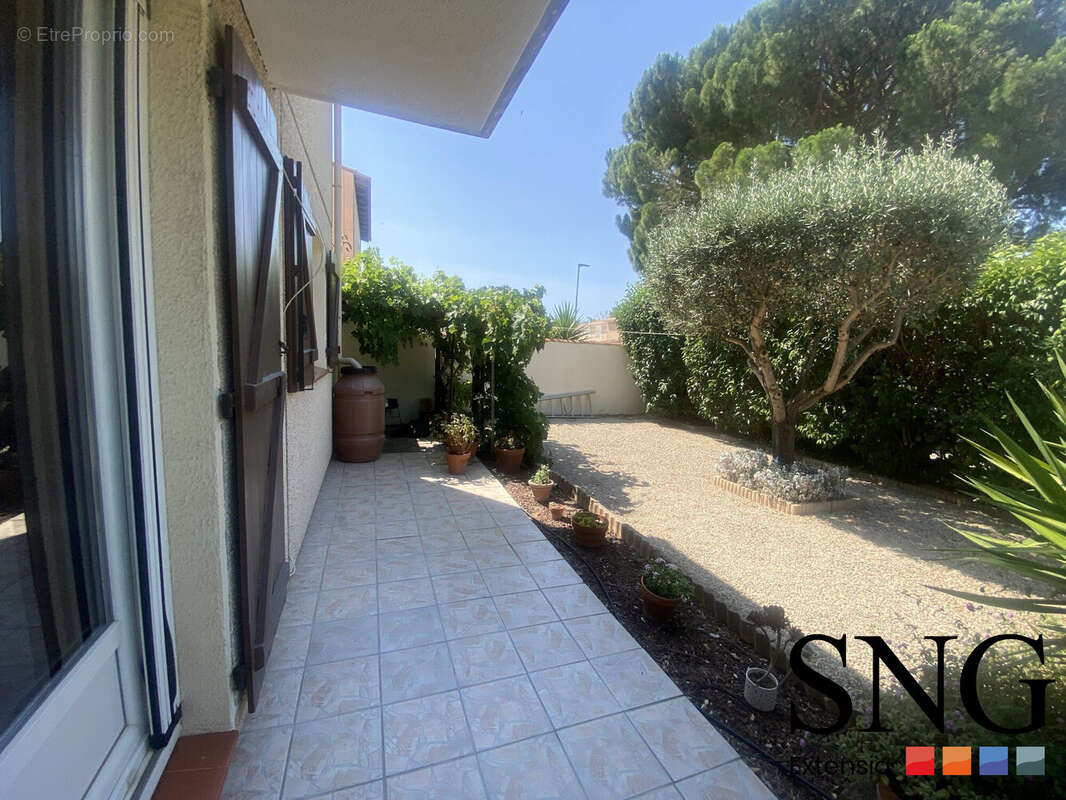 Maison 96 m² à Port-De-Bouc  - photo 8