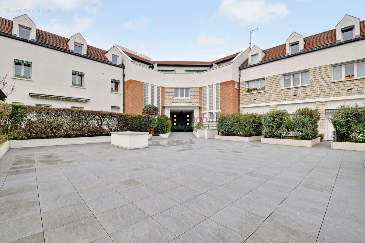 Appartement à MAISONS-ALFORT