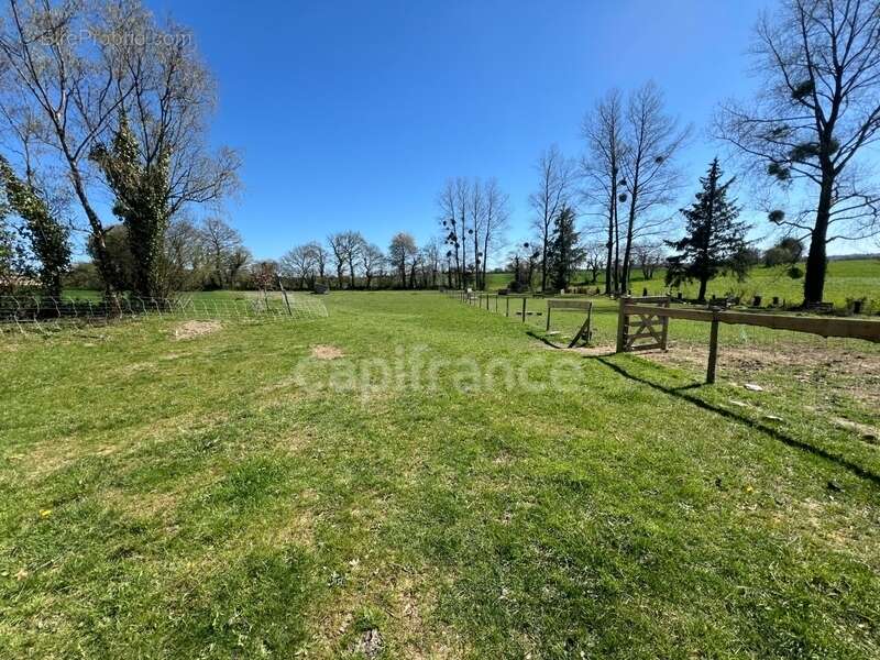 Maison à SAINT-MAYEUX