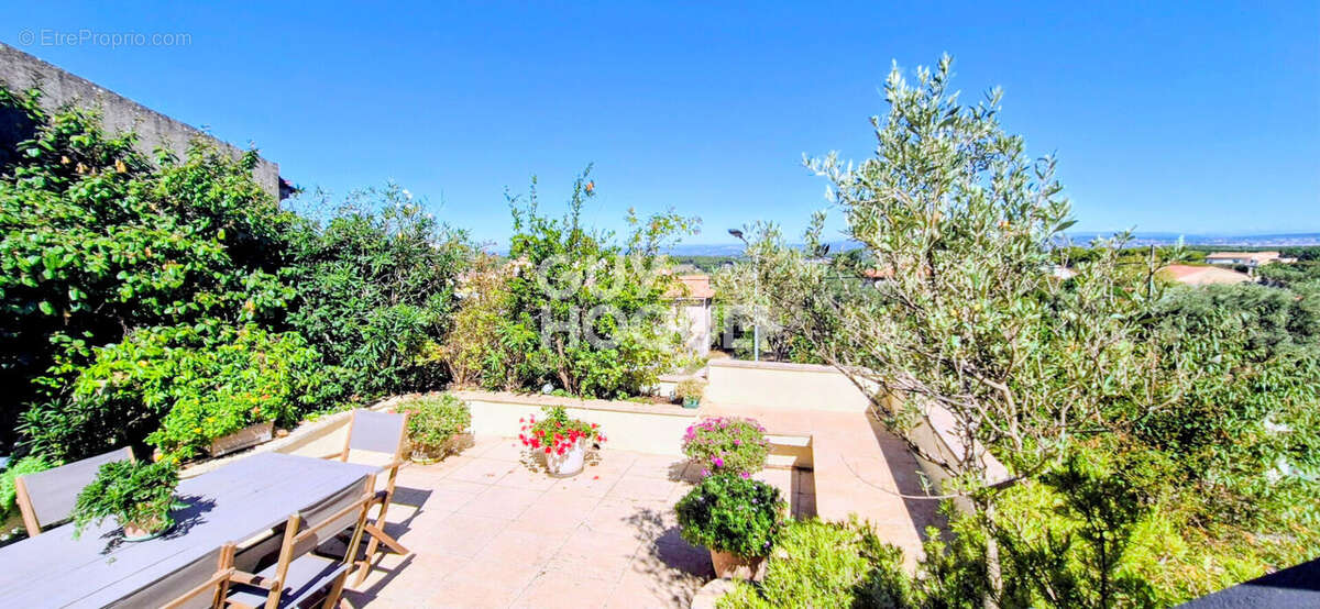 Maison à BOUC-BEL-AIR