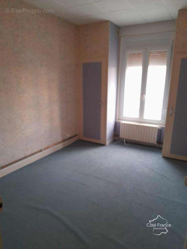 Appartement à LE NOUVION-EN-THIERACHE